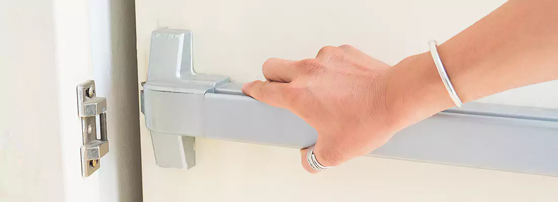 Fast and Affordable Door Panic Bar Installation in Oviedo, FL